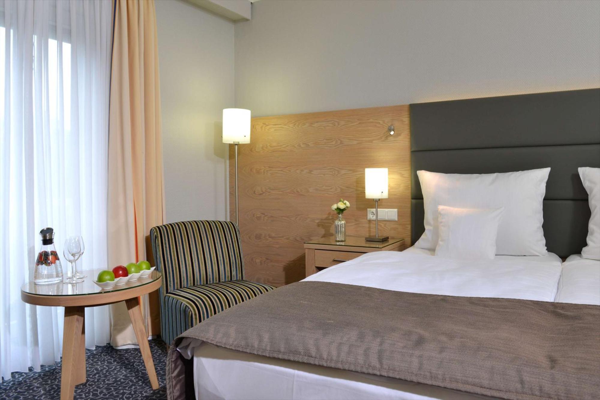 Best Western Hotel Der Foehrenhof Hannover Ngoại thất bức ảnh